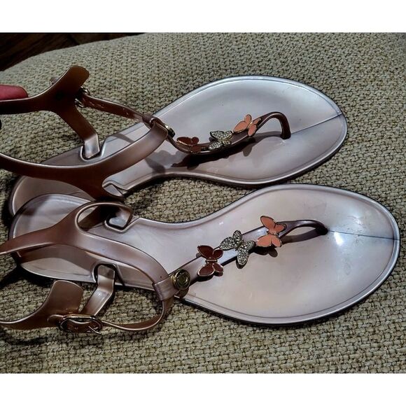 Guess butterfly accent sandals size 10 - Picture 6 of 6